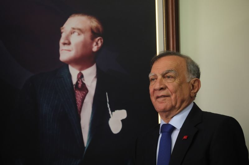 IŞIĞI YOLUMUZU AYDINLATIYOR