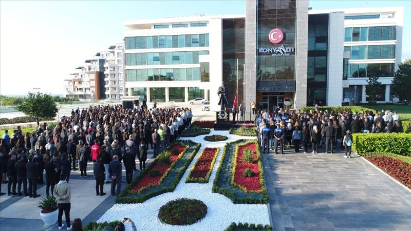 Konyaaltı’nda 10 Kasım hüznü
