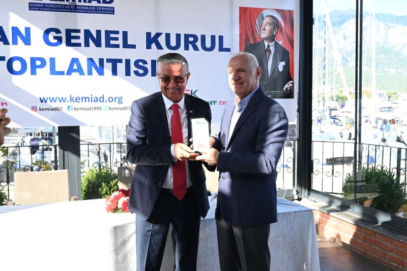 Başkan Topaloğlu KEMİAD Genel Kurul Toplantısına katıldı