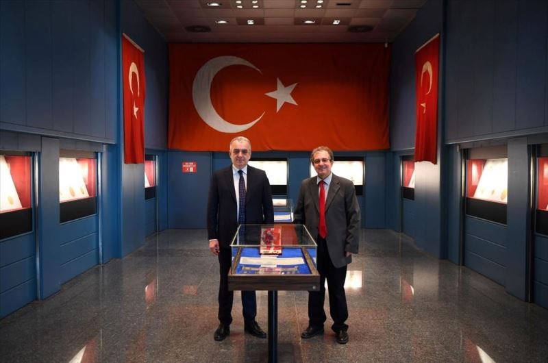 “Cumhuriyet mirasına sahip çıkmalıyız”