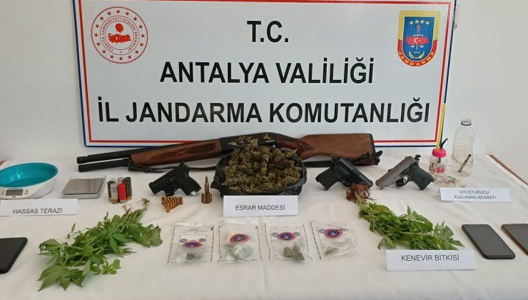 ANTALYA’DA JANDARMA EKİPLERİ UYUŞTURUCU ÖRGÜTÜNÜ ÇÖKERTTİ