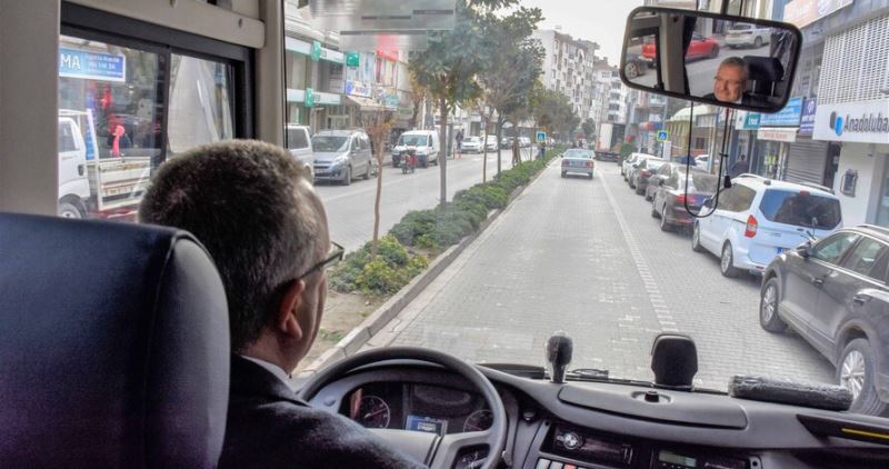 Karacabey Belediyesi’nin araç filosuna bir araç daha katıldı