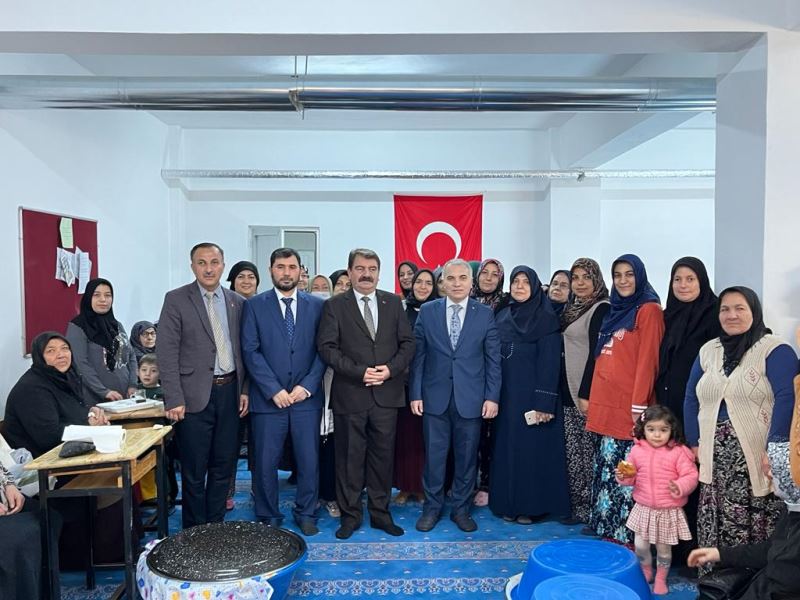 Belediye Başkanımız Nihat Sarı, Kuran Kursunda düzenlenen programa katıldı