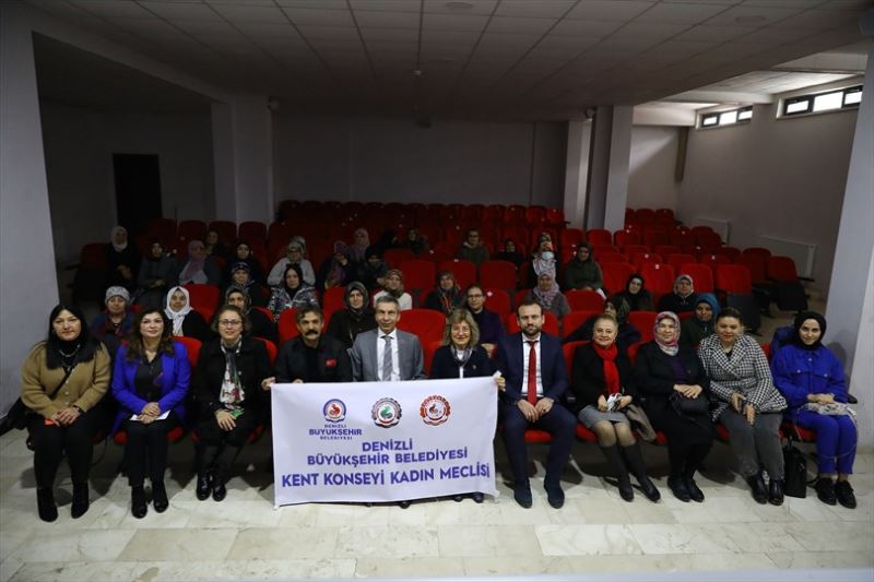 Kadın Meclisi eğitim çalışmalarına devam ediyor