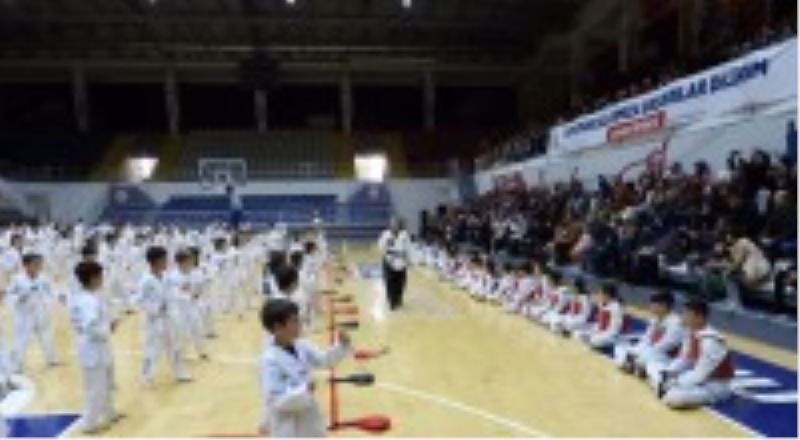 ‘Eyvah! Ringte babam var’