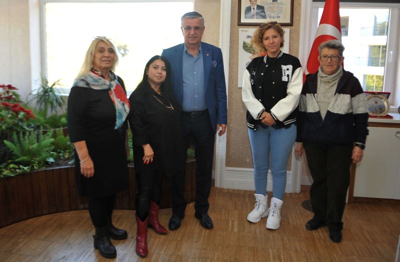 Kadın dernek ve platform başkanları Kemer Belediyesi’nde