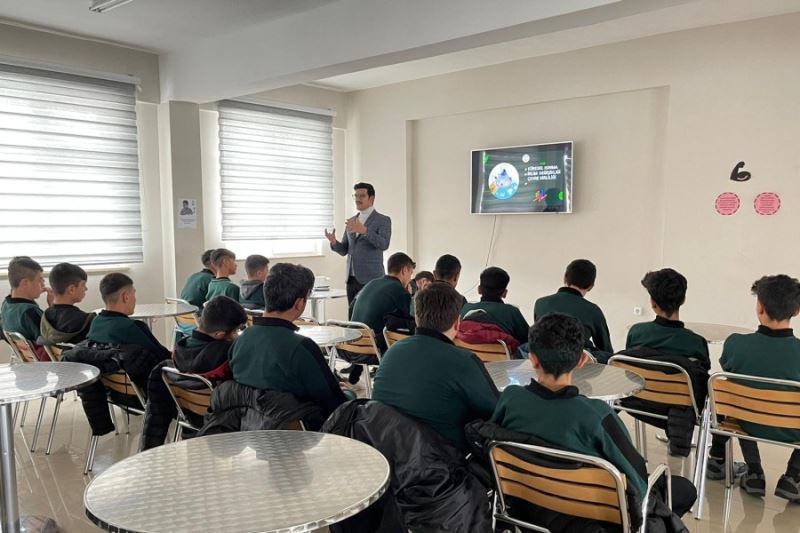 İncesu Mesleki ve Teknik Anadolu Lisesi Sıfır Atık ve İklim Değişikliği Farkındalık Eğitimi çalışmamızı gerçekleştirdik.