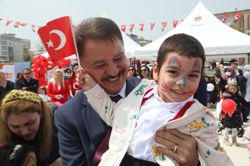 Atakum Belediye Başkanı Av. Cemil Deveci’nin yeni yıl mesajı