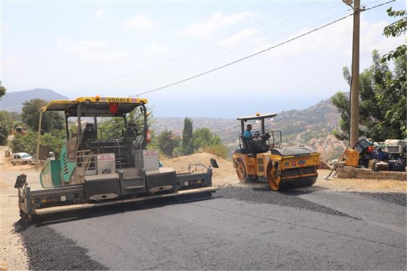 ALANYA BELEDİYESİ’NDEN BİR ÖNEMLİ HİZMET DAHA - BEKTAŞ GRUP YOLU ASFALTLANIYOR