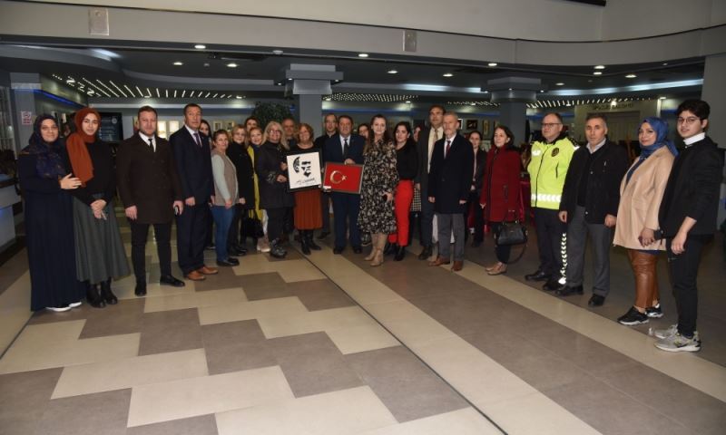 ‘Tel ve Çivinin Aşkı’ Sergisi Açıldı