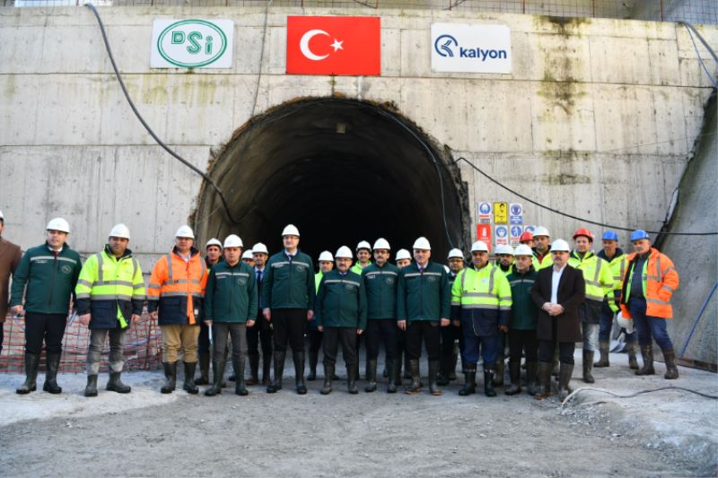 TRABZON DEV TESİSE KAVUŞUYOR
