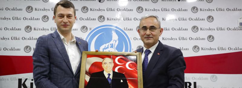 BAŞKANIMIZ IŞIK, ÜLKÜ OCAKLARI’NDA GENÇLERLE BİR ARAYA GELDİ