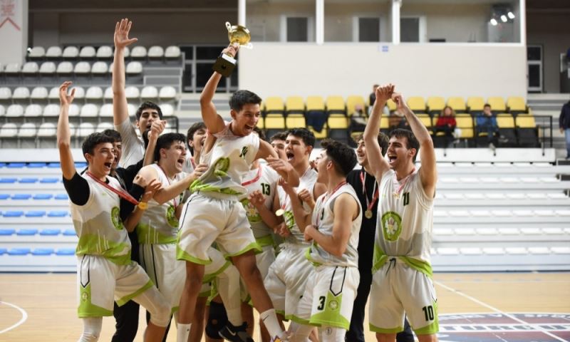 Genç Tarzanlar, U-18’de Manisa Şampiyonu Oldu