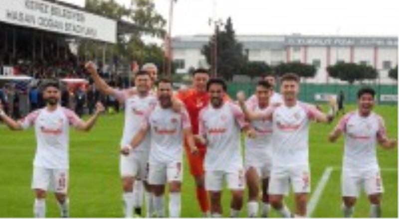 Galibiyeti kaçıran Kepez yine lider