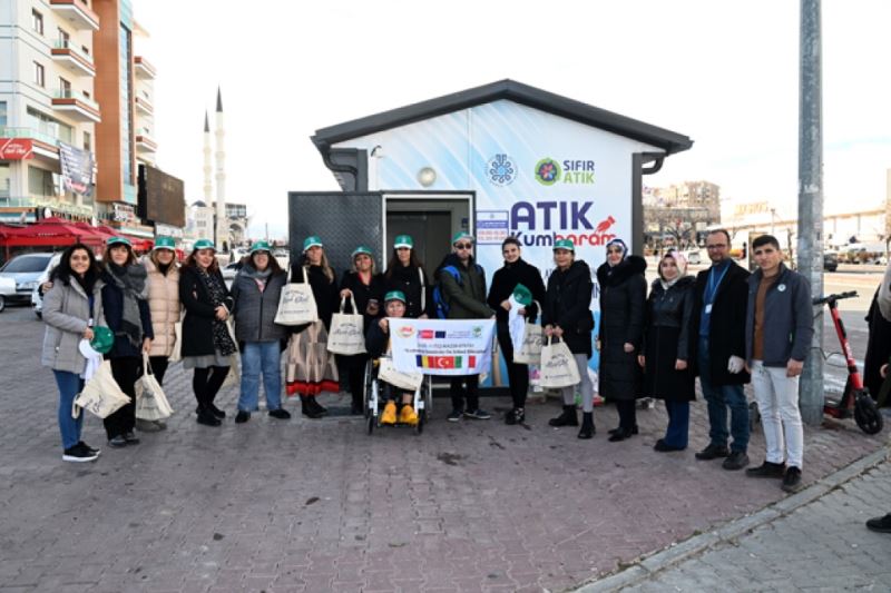 “ATIK KUMBARAM” PROJESİ BEĞENİ TOPLAMAYA DEVAM EDİYOR