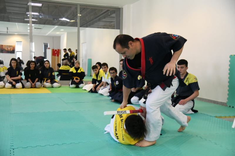 Sayokan’da 19. közgü gerçekleşti