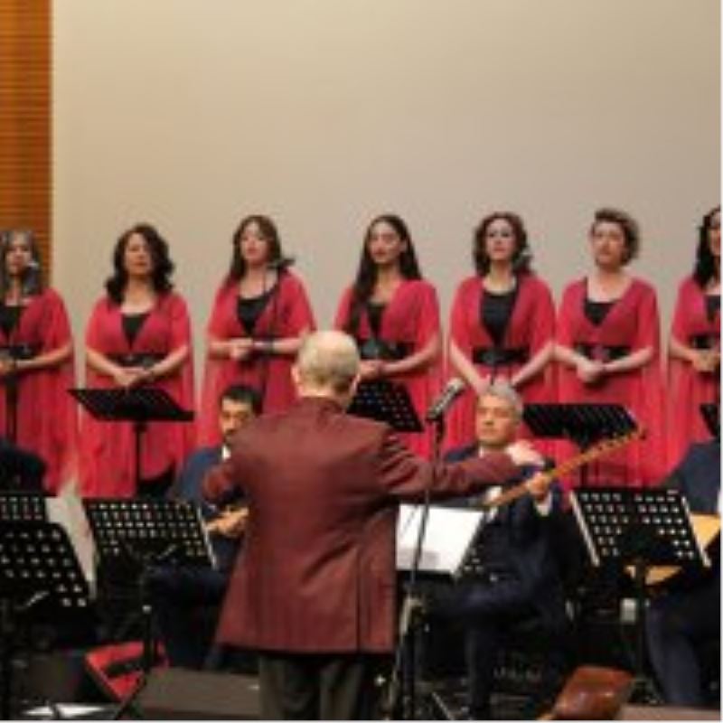 Hale Yamaner’le türkü şöleni