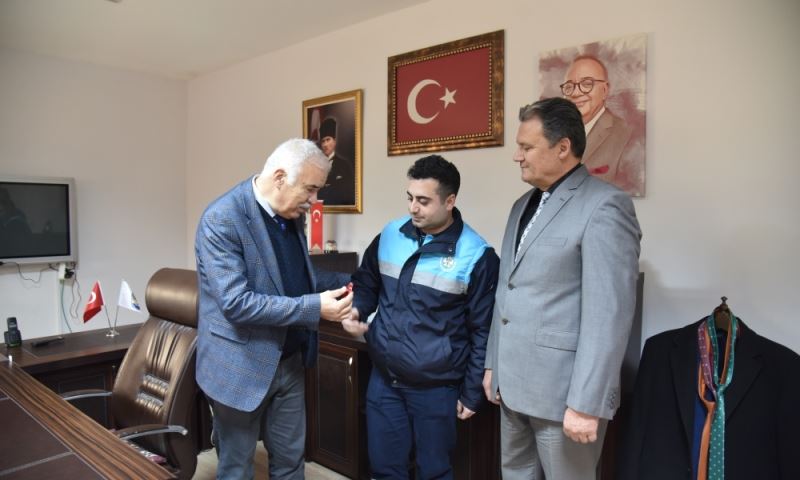 Büyükşehir, Duyarlı Personeli Ödüllendirdi