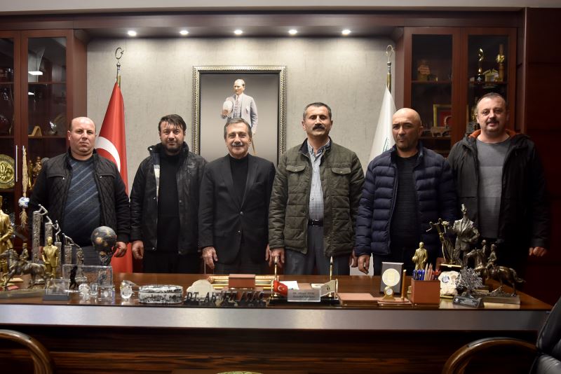 ÜRETİCİLERDEN BAŞKAN ATAÇ