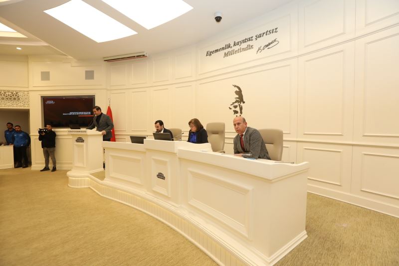 BÜYÜKŞEHİR’DEN 45 SPOR BRANŞININ İL TEMSİLCİLERİ İÇİN BİSİKLET DAĞITIM TÖRENİ VE SÖYLEŞİ