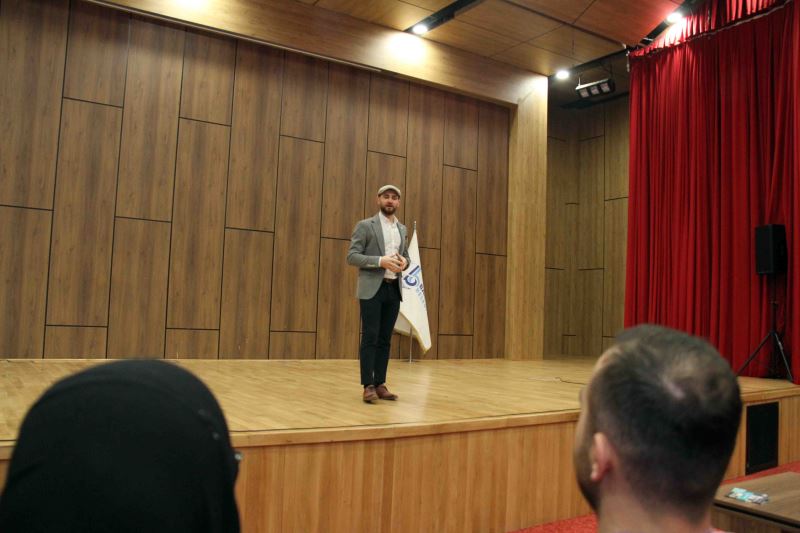 AİLE OKULU’NA TRAVMAYLA YAŞAMAYI ÖĞRETİYORLAR