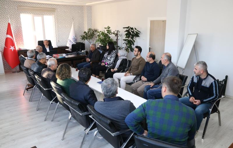 BAŞKANIMIZ, PARK VE BAHÇELER PERSONELİMİZLE BİR ARAYA GELDİ