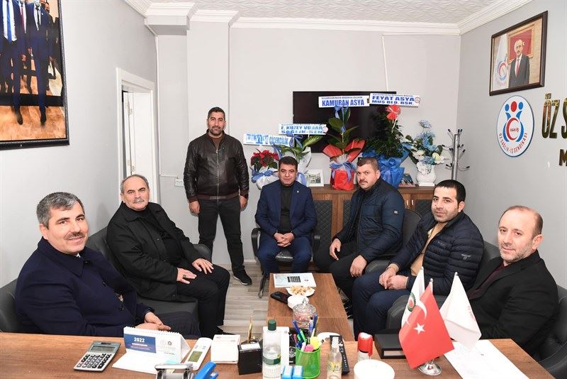 Öz Sağlık İş Sendikası Muş Şube Başkanı Ferhat Asya ve yönetimini ziyaret ettik.