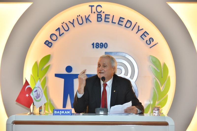 BOZÜYÜK BELEDİYE MECLİSİ YILIN İLK TOPLANTISINI YAPTI