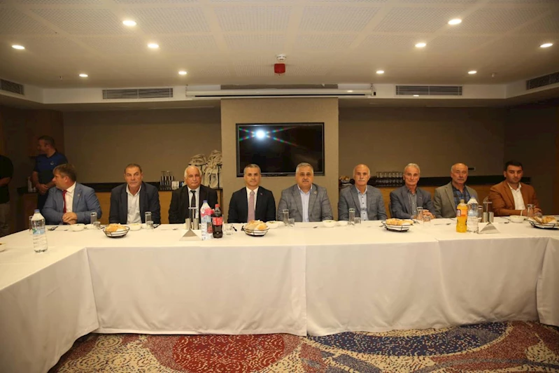 Trabzon Muhtarlar Derneği İstişare ve Değerlendirme toplantısı