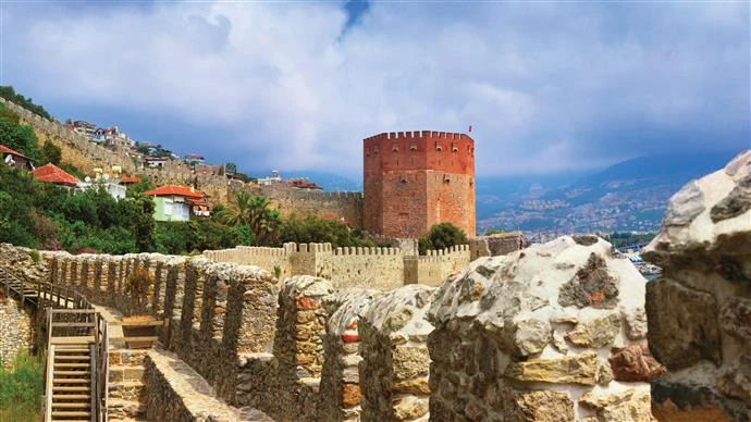 TARİHİ YAPILAR, KÜLTÜR EVLERİ VE ALANYA TELEFERİĞİ CUMHURİYETİMİZİN 100. YILINDA ÜCRETSİZ