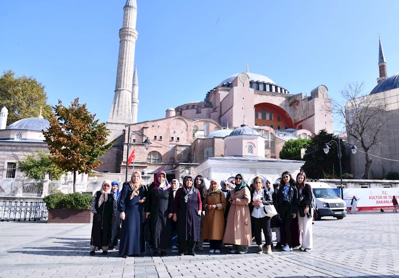 Mamak Belediyesi’nden İstanbul Gezisi