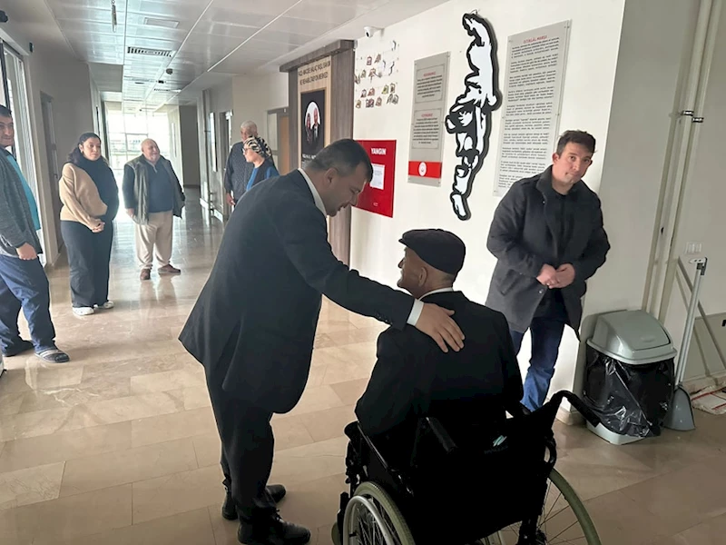 Belediye Başkanımız Serkan Koyuncu Fazlı-Macide Halaç Huzurevi Yaşlı Bakım ve Rehabilitasyon Merkezi’ni Ziyaret Etti