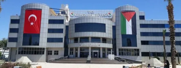 CHP AK PARTİ’NİN KALESİ ‘KEPEZ’İ ALMAK İSTİYOR