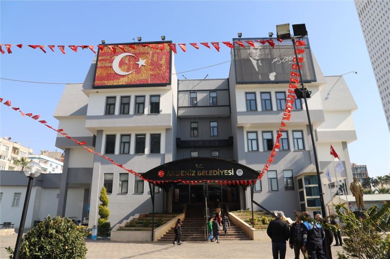 AKDENİZ BELEDİYESİ, MERSİN’E GELEN DEPREMZEDELERİ AĞIRLIYOR