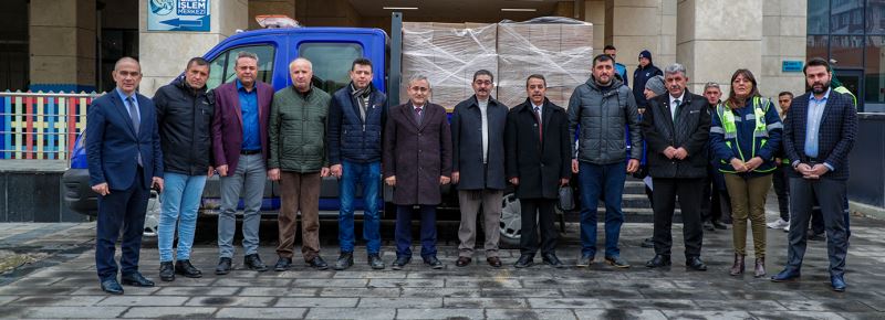 MUHTARLAR DERNEĞİ DEPREMZEDELERİ UNUTMADI