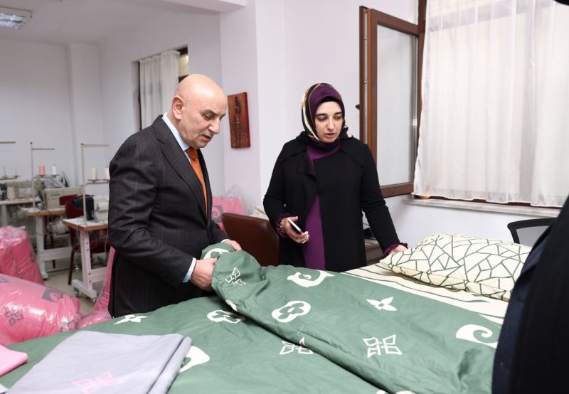 Geleneksel Beypazarı bürgüsü atölyesi depremzedeler için seferber oldu