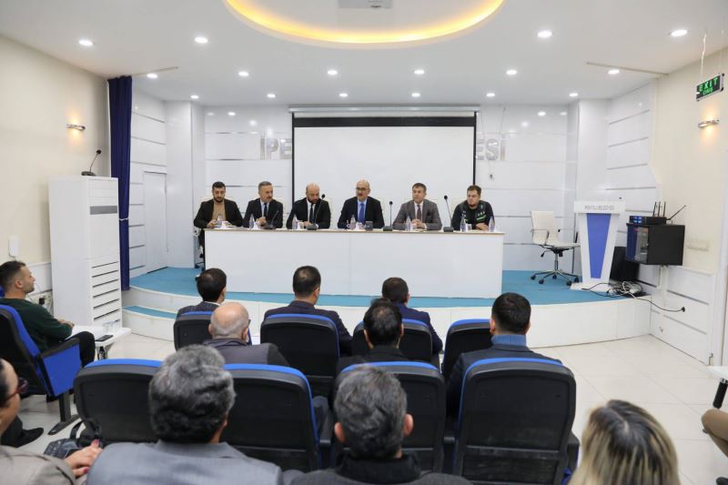 İPEKYOLU’NDA MUHTARLARLA KOORDİNASYON TOPLANTISI DEVAM EDİYOR