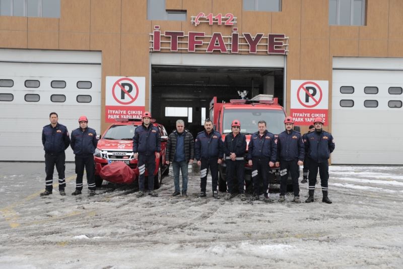 Nevşehir Belediyesi’nden 2 Araç Ve 9 Arama Kurtarma Personeli Deprem Bölgesine Gitti