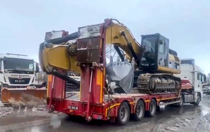 BAŞKAN KAVUŞ, “ŞEHİR OLARAK DEPREM BÖLGELERİ İÇİN SEFERBER OLDUK”