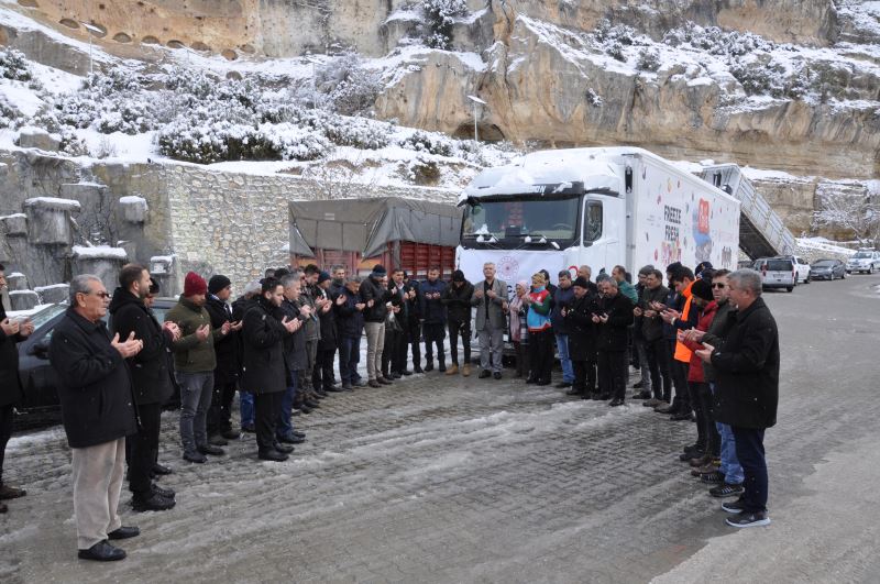 ERMENEK’TEN YARDIM TIRININ İLKİ DUALARLA UĞURLANDI