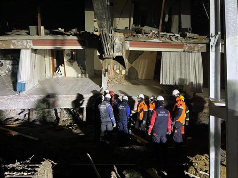 İzmir Büyükşehir Belediyesi ekipleri Hatay