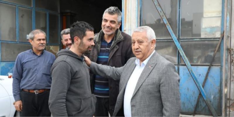 ZEYBEK BAŞKAN SANAYİ ESNAFI İLE BULUŞTU