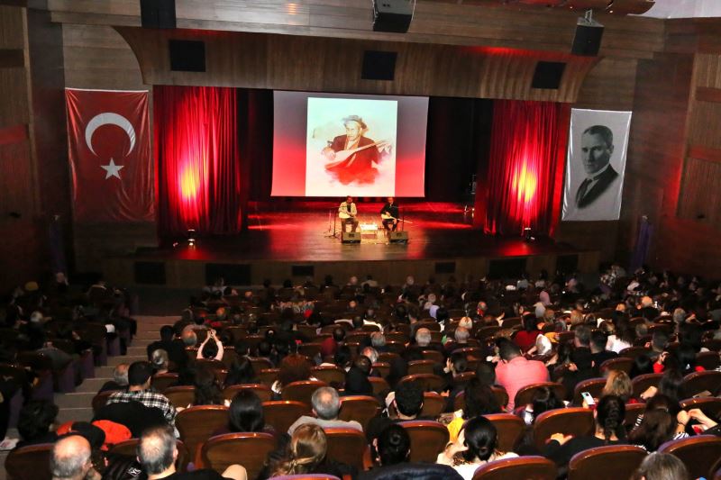 AŞIK VEYSEL ANMA GECESİ DÜZENLENDİ