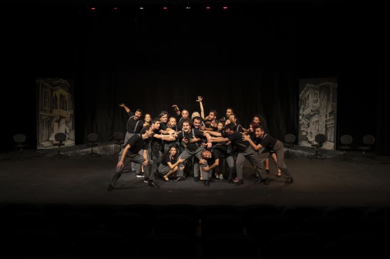 Mersin Şehir Tiyatrosu 3 Yeni Oyunun Provalarını Sürdürüyor