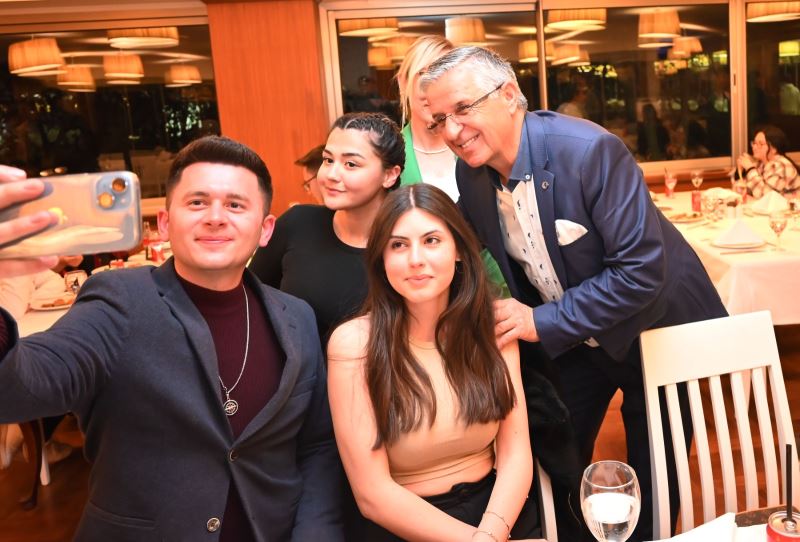 Başkan Topaloğlu’ndan 300 öğrenciyle iftar buluşması