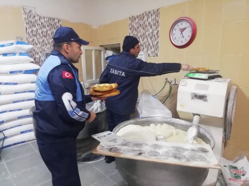 Zabıta Ekiplerimiz  Ekmek Fırınlarında Gramaj Denetini Yaptı
