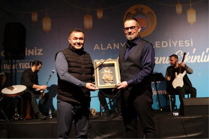 ALANYA BELEDİYESİ RAMAZAN MEYDANI ŞAİR İBRAHİM SADRİ’Yİ AĞIRLADI