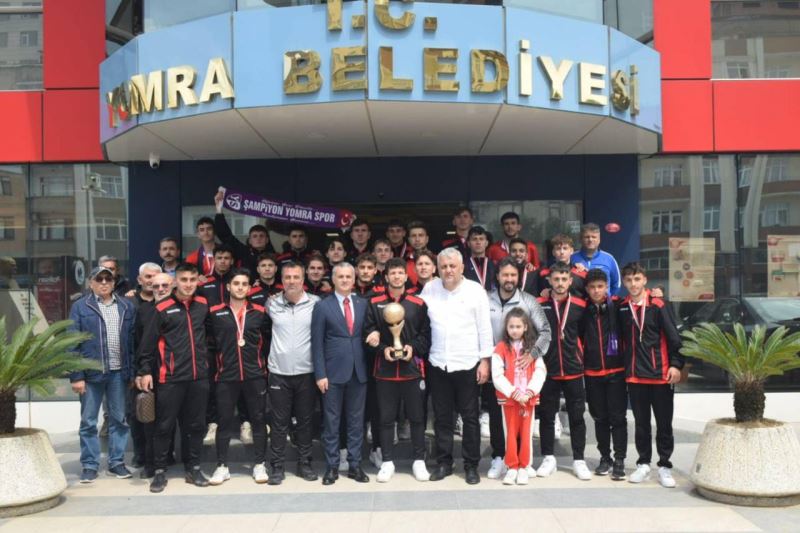 ŞAMPİYON TAKIMI BELEDİYEMİZDE AĞIRLADIK