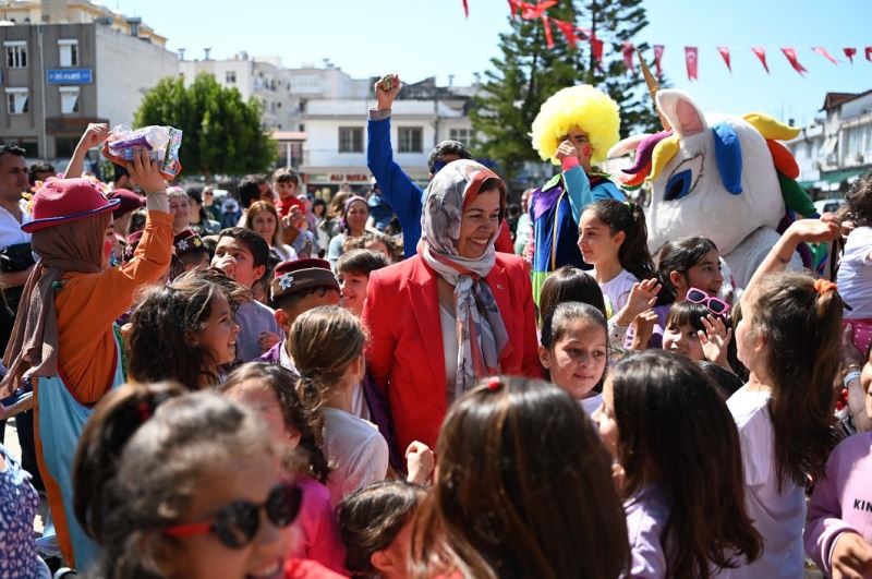 23 Nisan Ulusal Egemenlik ve Çocuk Bayramı