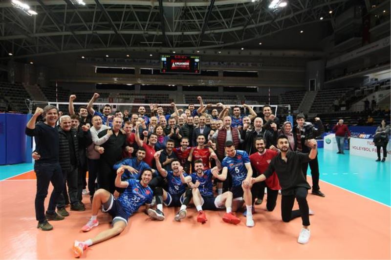 ALANYA BELEDİYESPOR’DAN TARİHİ BAŞARI! EFELER LİGİNDEYİZ